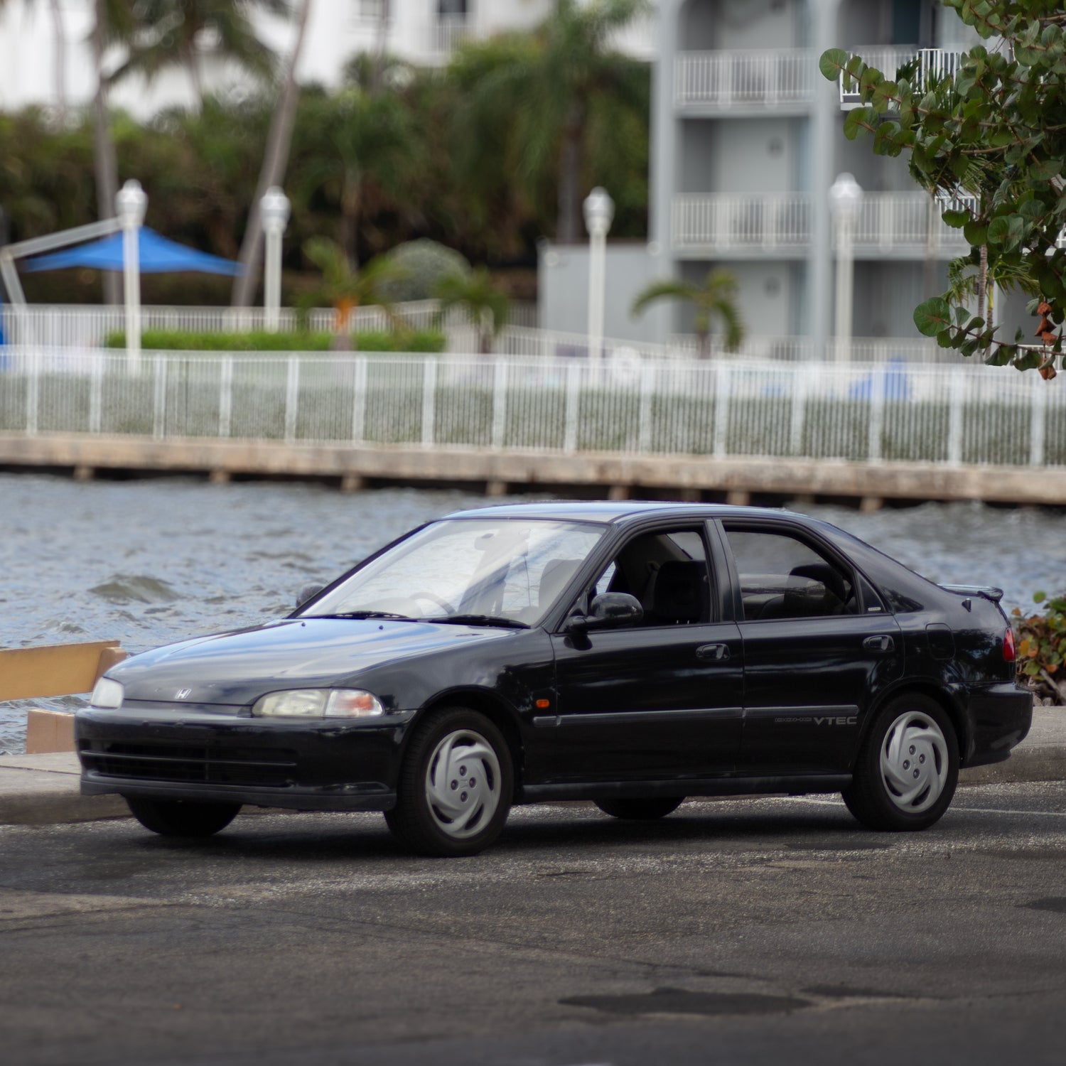 1994 Honda Civic Ferio SiR waterfront image